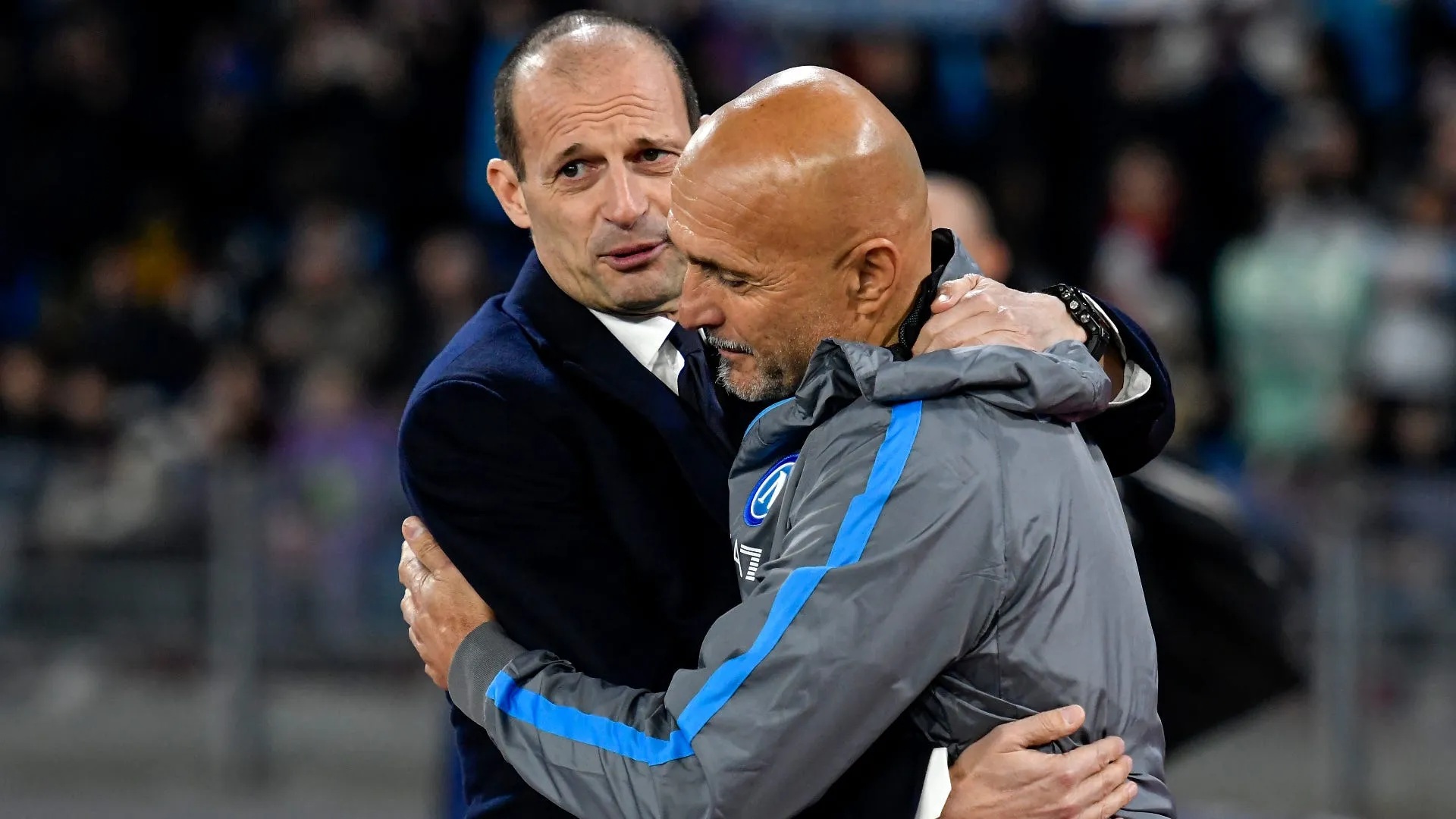 Spalletti e Allegri si salutano a bordo campo in Juventus-Napoli