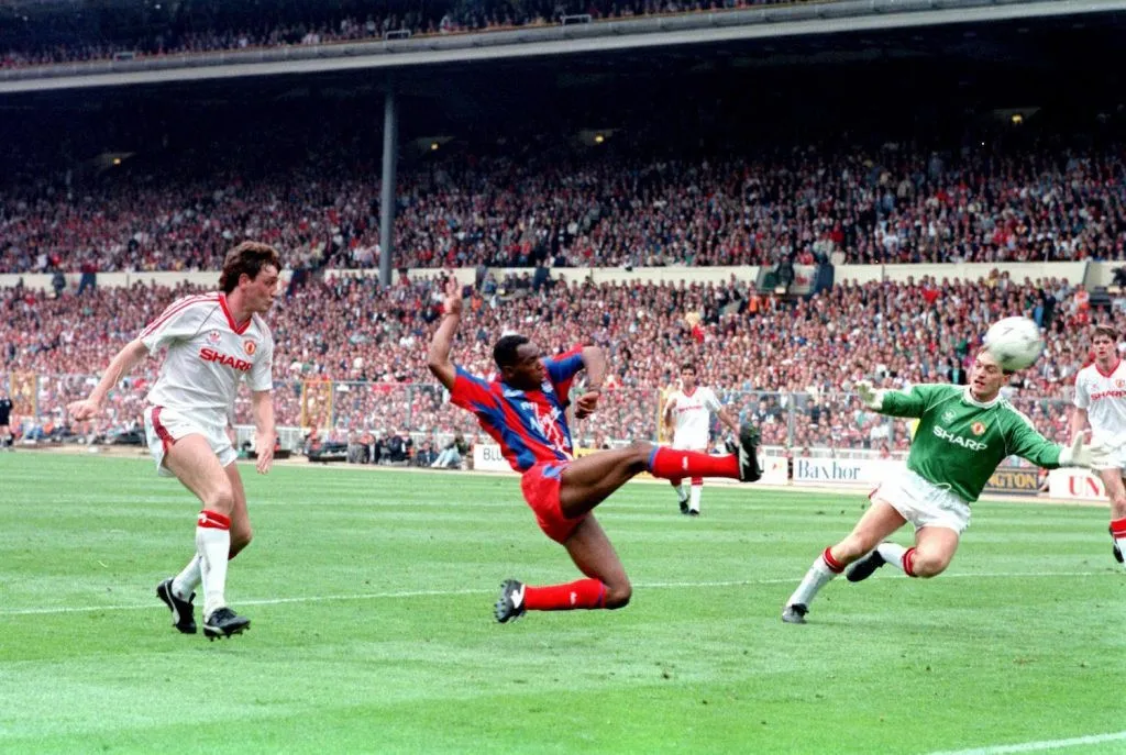 ian-wright-crystal-palace-1024x687