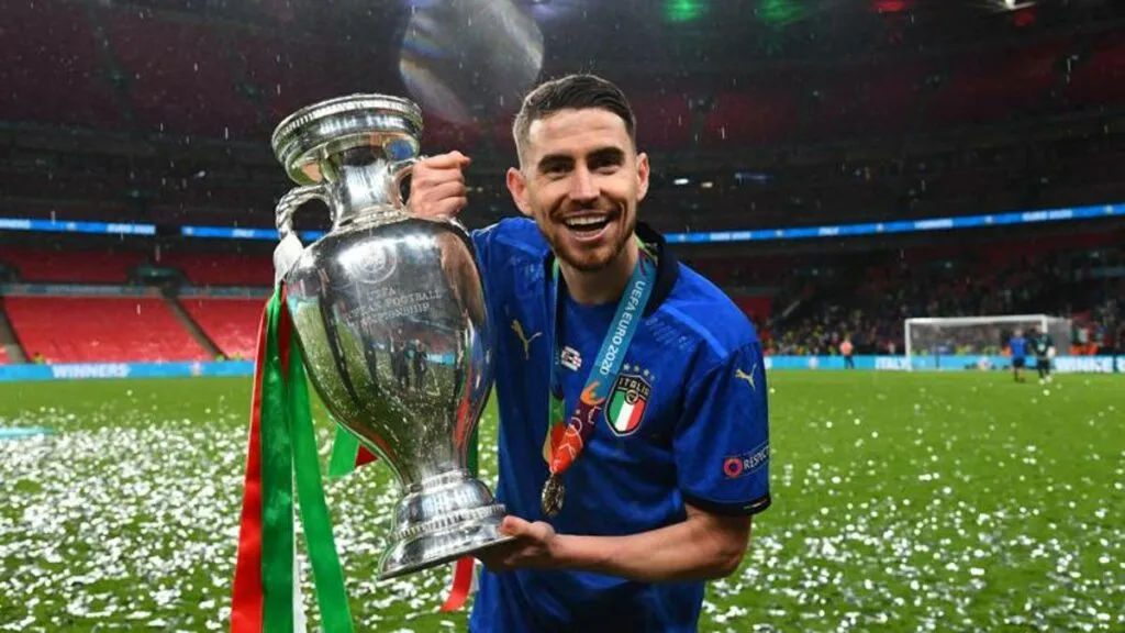 jorginho-cambia-look-1024x576