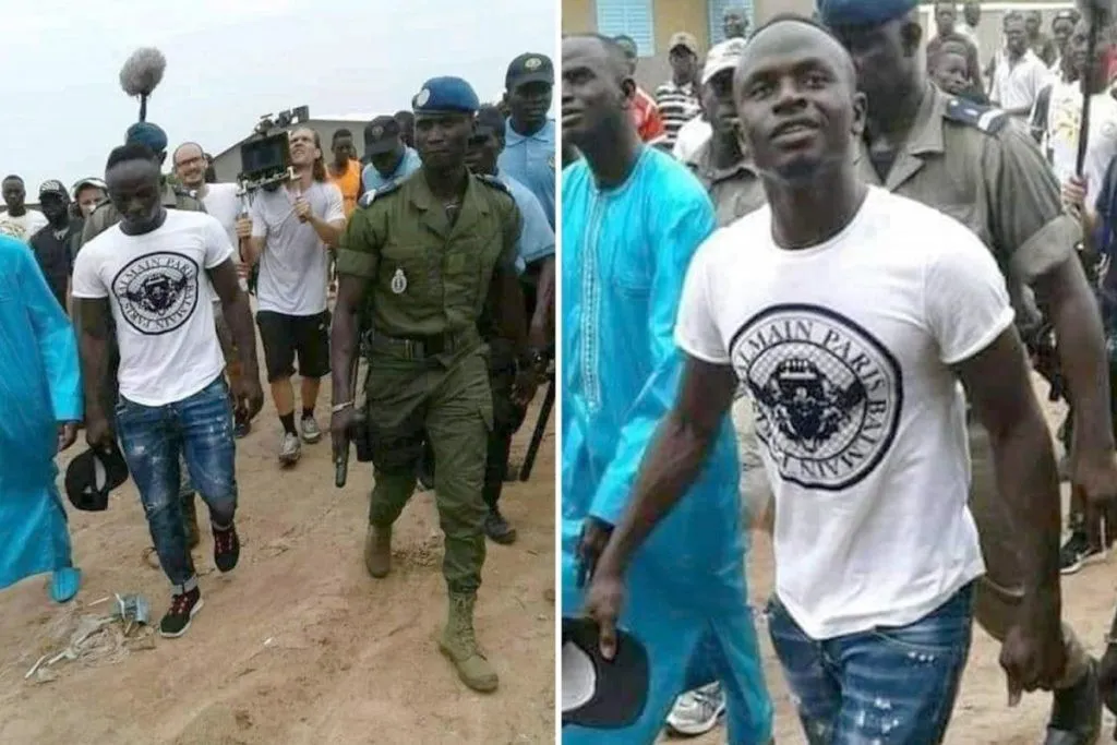 liverpool-star-sadio-mane-visits-construction-site-of-school-hes-1024x683