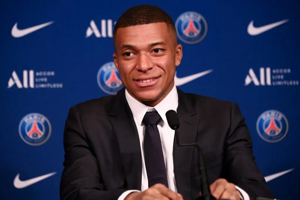 mbappe-2-1024x683