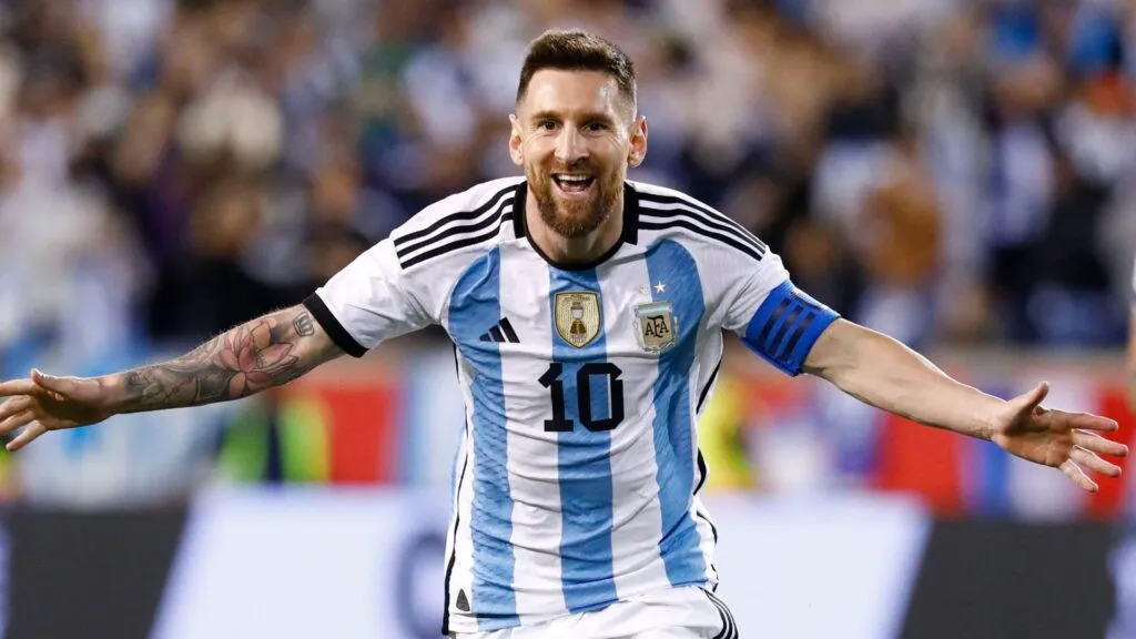 messi-adidas-argentina-1024x576-1