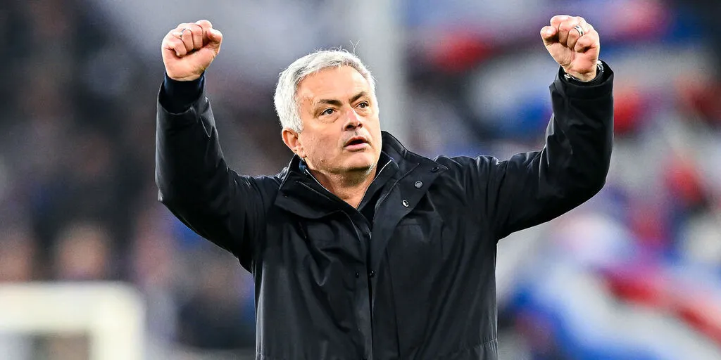 mourinho-esulta-dopo-roma-bodo-glimt-1
