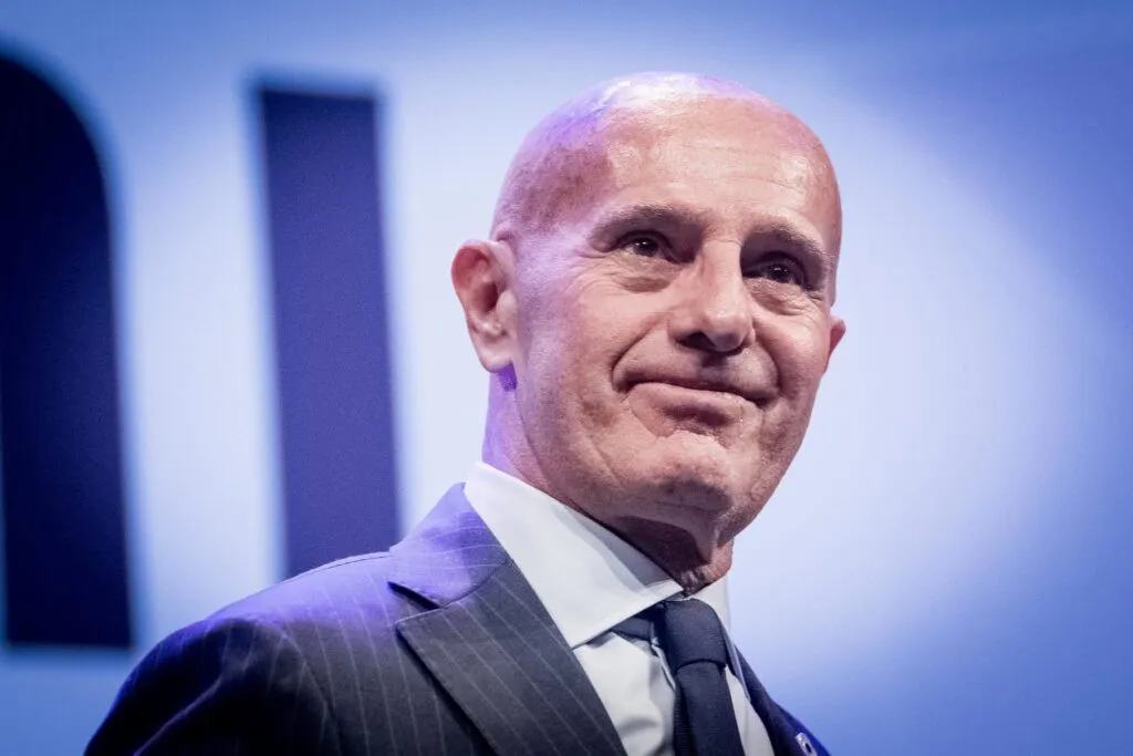 sacchi-sulladdio-di-donnarumma-1024x683-1