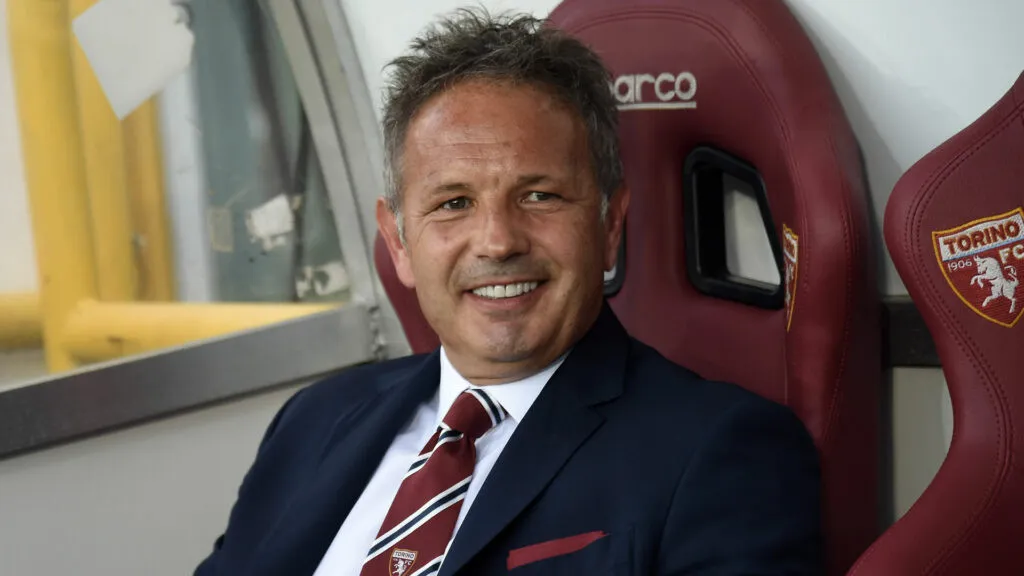 sinisa-mihajlovic-sulla-panchina-del-torino-1024x576