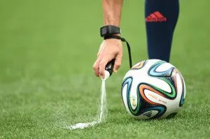 spray-arbitro-300x199-1