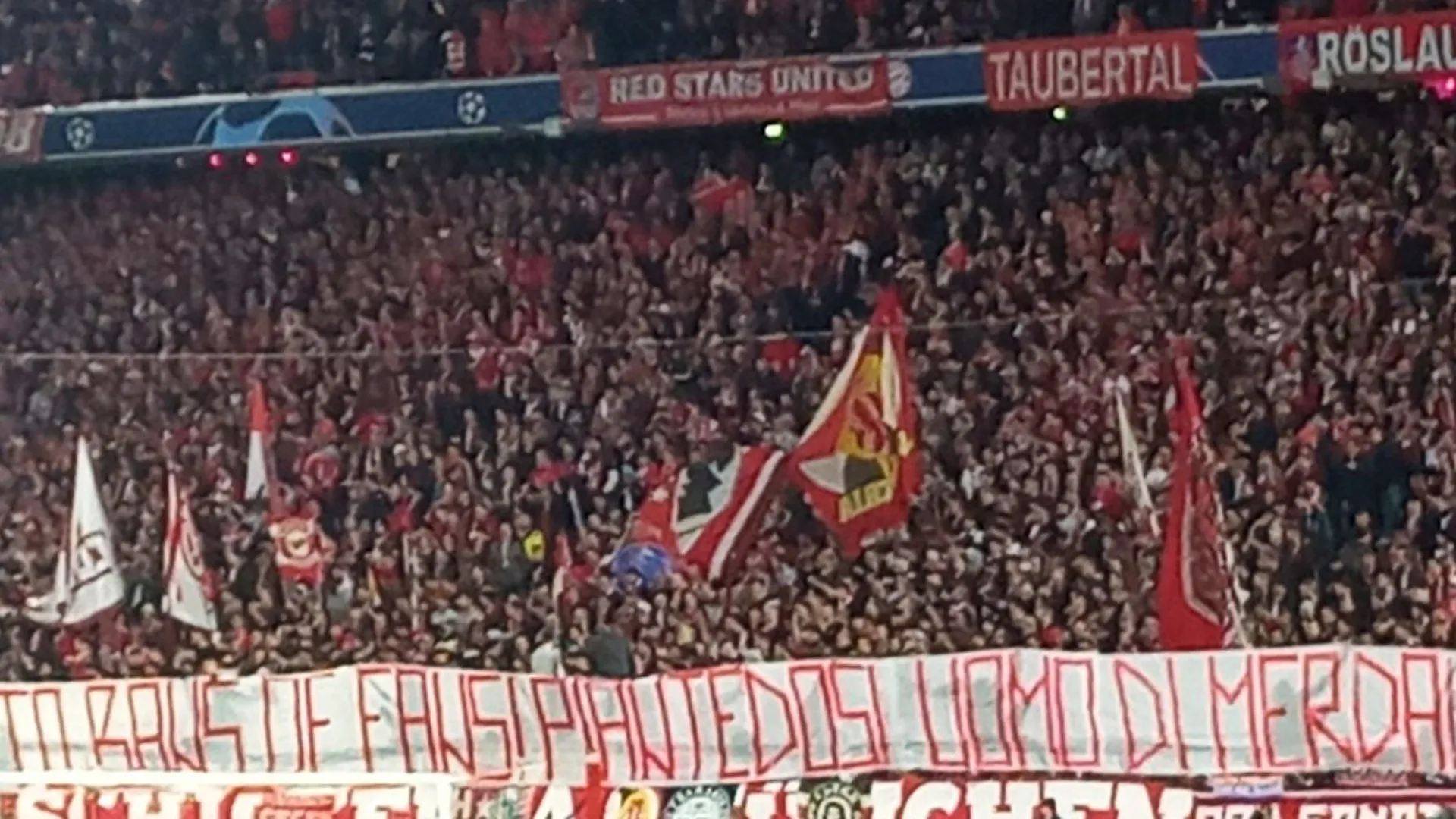 striscione-bayern-piantedosi