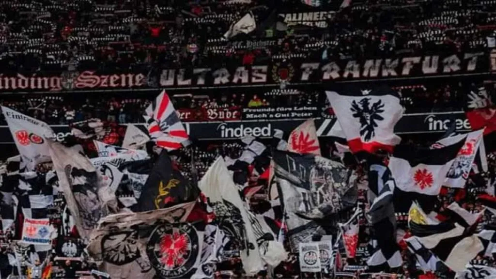 tifosi-eintracht-1-1024x576