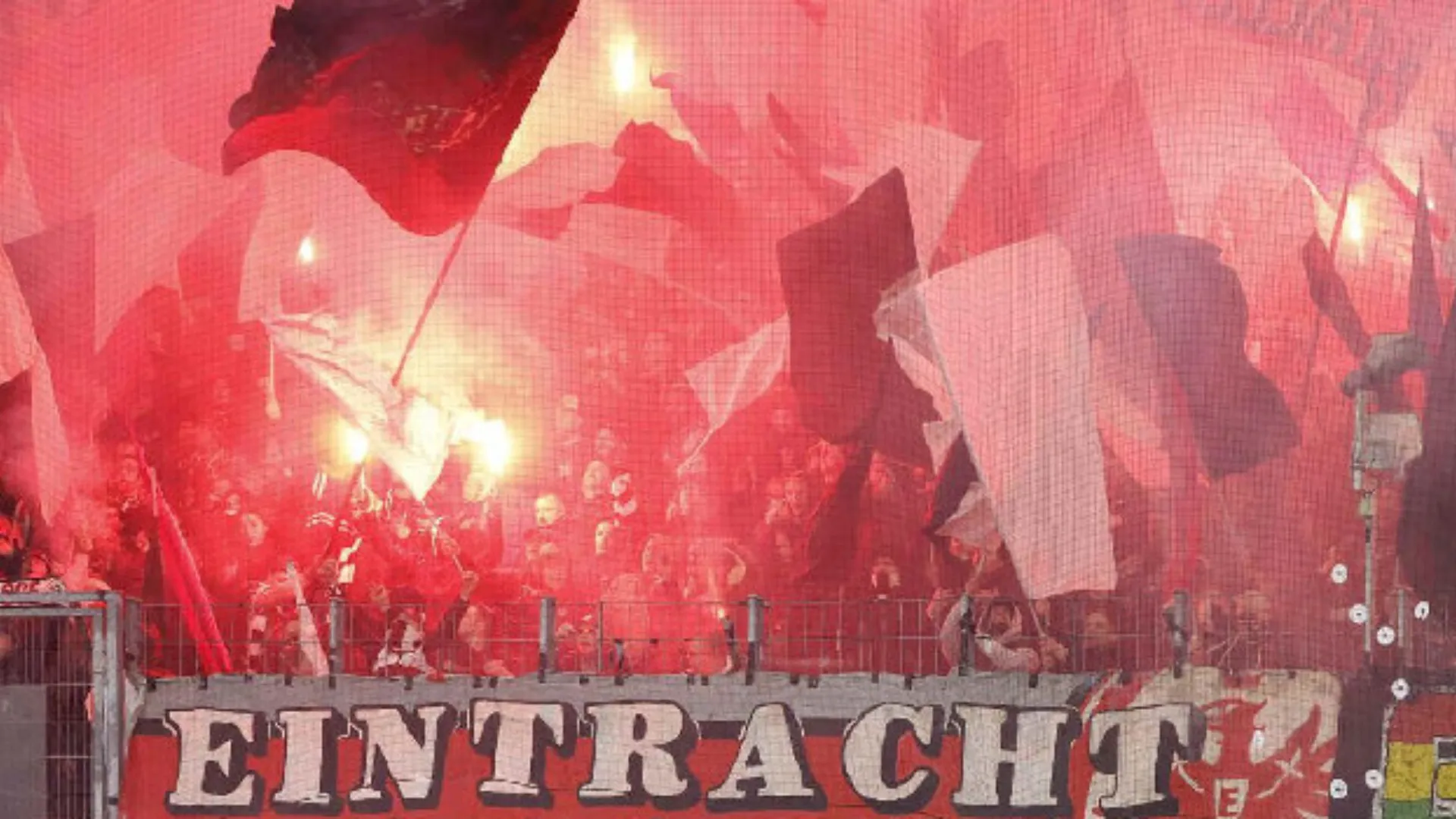 tifosi-eintracht-2