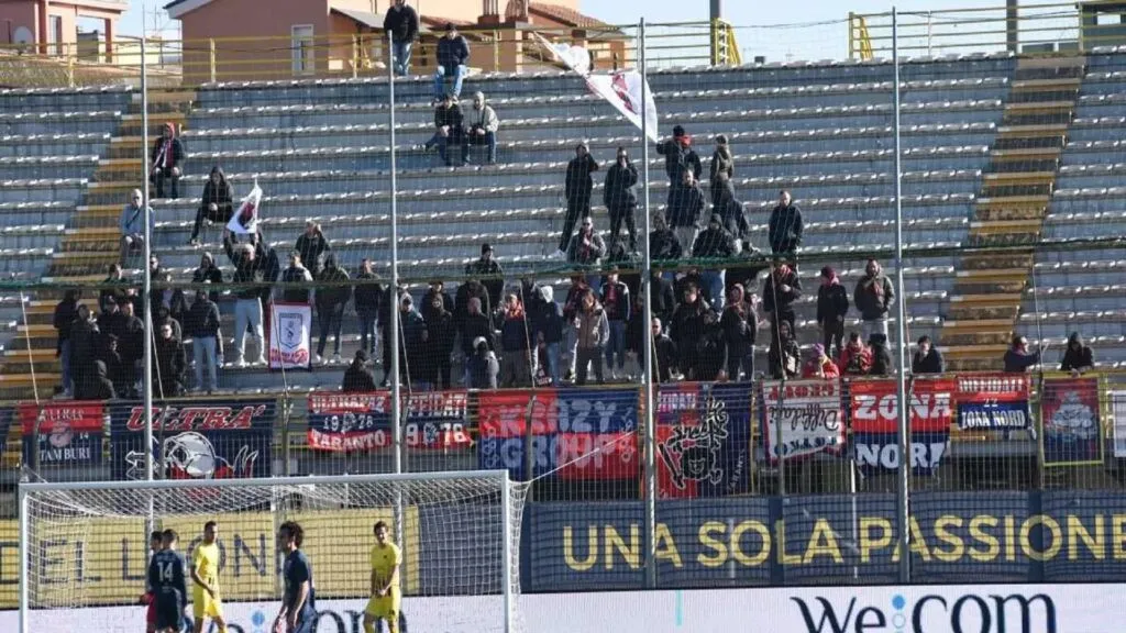 viterbese-taranto-tifosi-1024x576